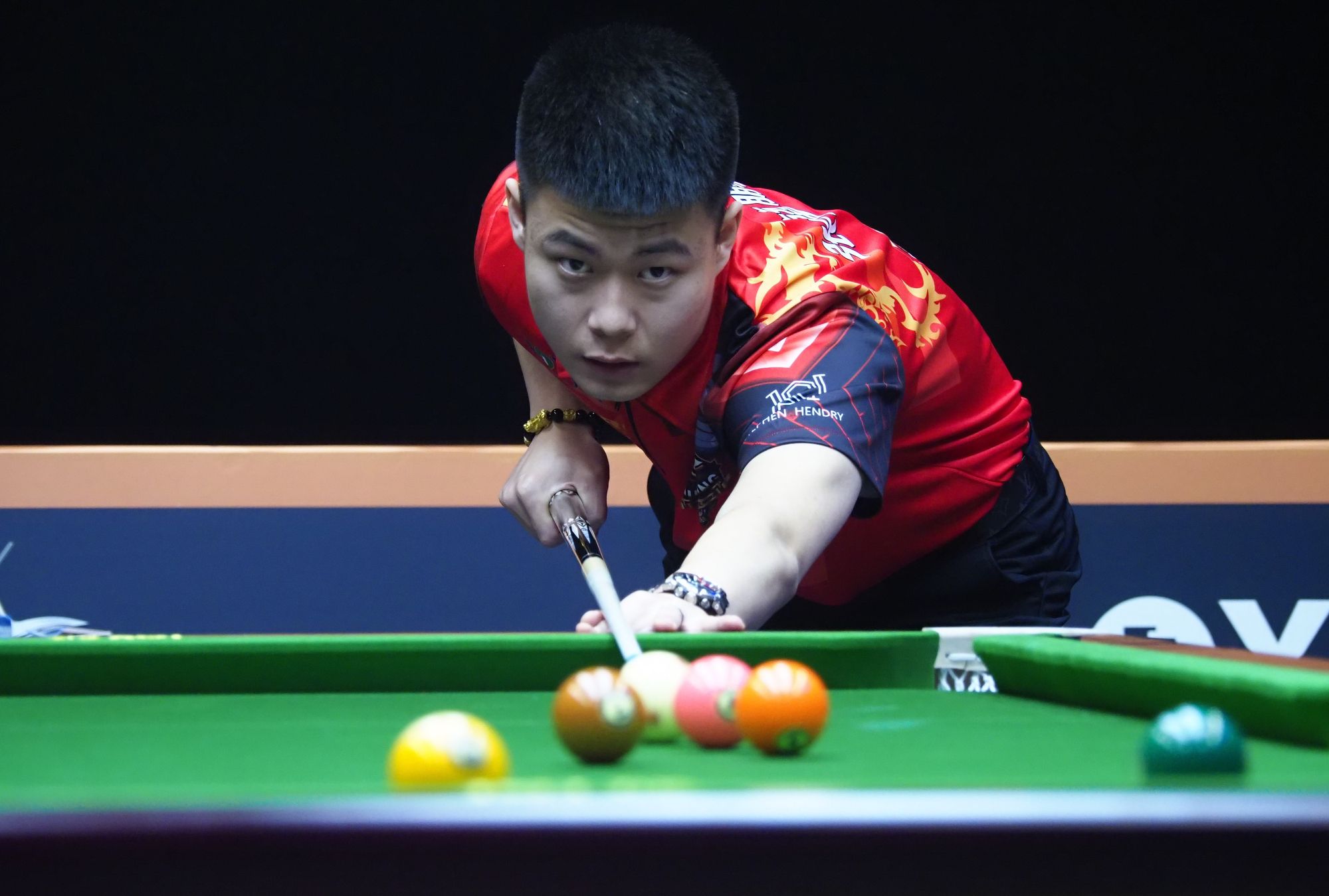 这场失利使 这场失利使