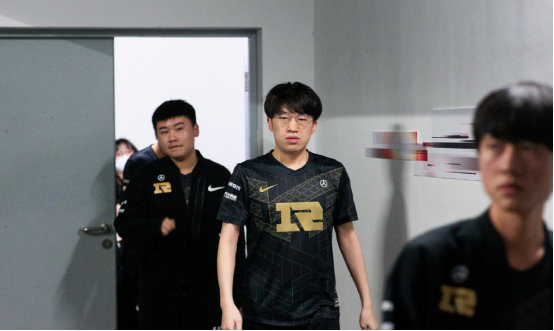 时的比赛过 时的比赛过